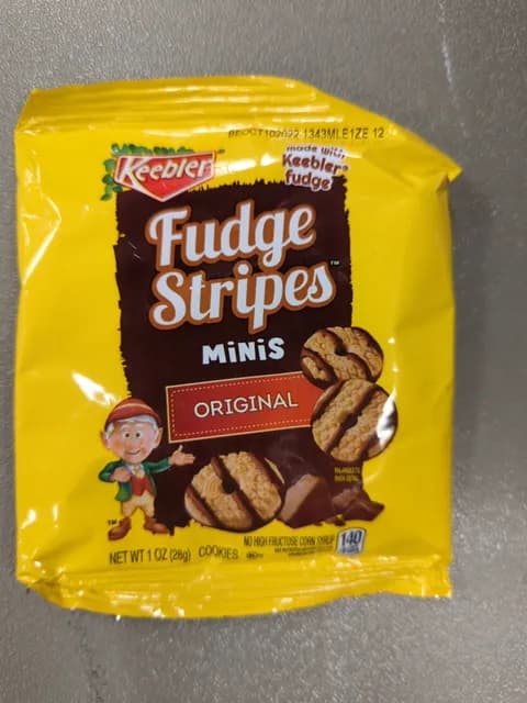 Is it Egg Free? Keebler Fudge Stripes Minis Original Cookies