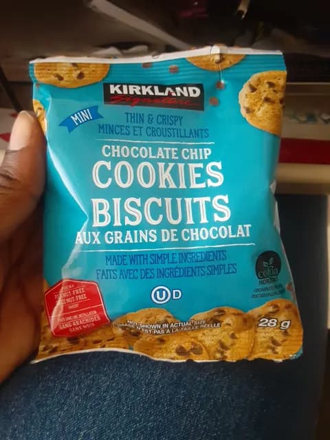 Is it Egg Free? Kirkland Signature Mini Thin & Crispy Chocolate Chip Cookies