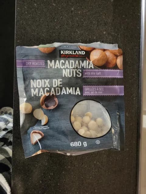 Is it Soy Free? Kirkland Signature Dry Roasted Macadamia Nuts With Sea Salt