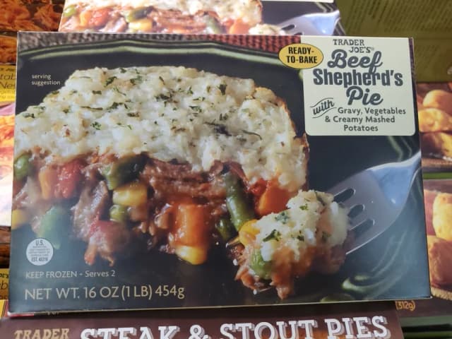 Is it Egg Free? Trader Joe's Beef Shepherd's Pie With Gravy, Vegetables & Creamy Mashed Potatoes