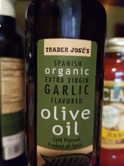 Is it Egg Free? Trader José's Spanish Organic Extra Virgin Garlic Flavored Olive Oil