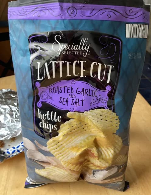 Is it Soy Free? Specially Selected Lattice Cut Roasted Garlic And Sea Salt Kettle Chips