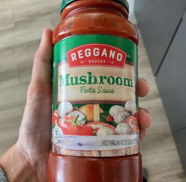 Is it Gelatin free? Reggano Mushroom Pasta Sauce