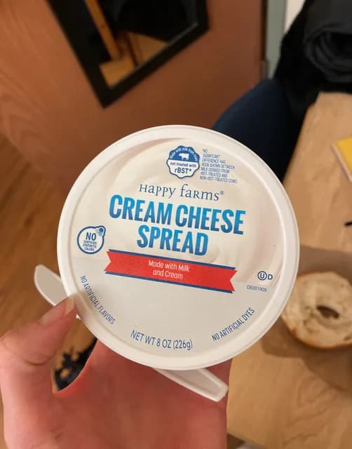 Is it Gelatin free? Happy Farms Cream Cheese Spread Made With Milk And Cream