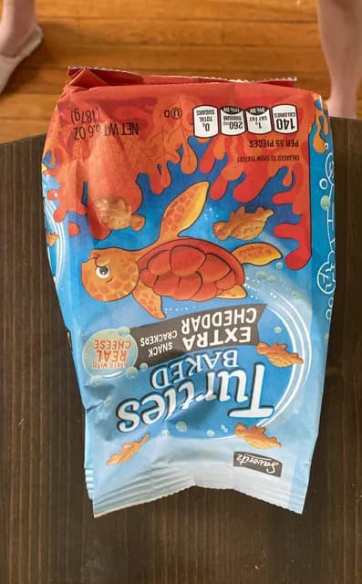 Is it Egg Free? Savoritz Turtles Baked Extra Cheddar Snack Crackers