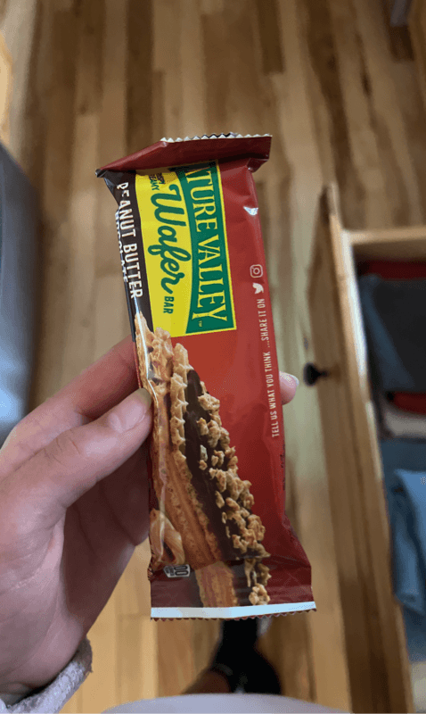 Is it Dairy Free? Nature Valley Peanut Butter Crispy Chocolate Creamy Wafer Bars