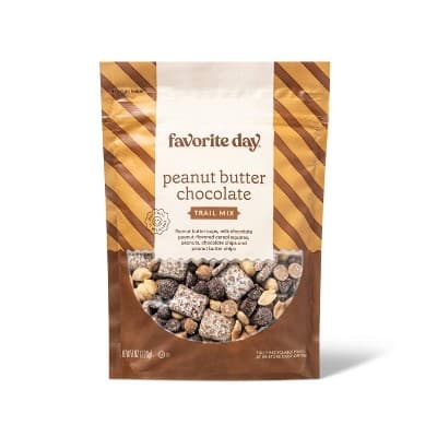 Is it Dairy Free? Peanut Butter Chocolate Trail Mix - Favorite Day™